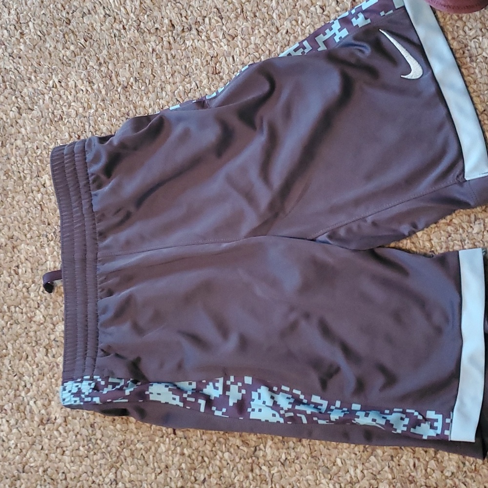 Boys Nike short
